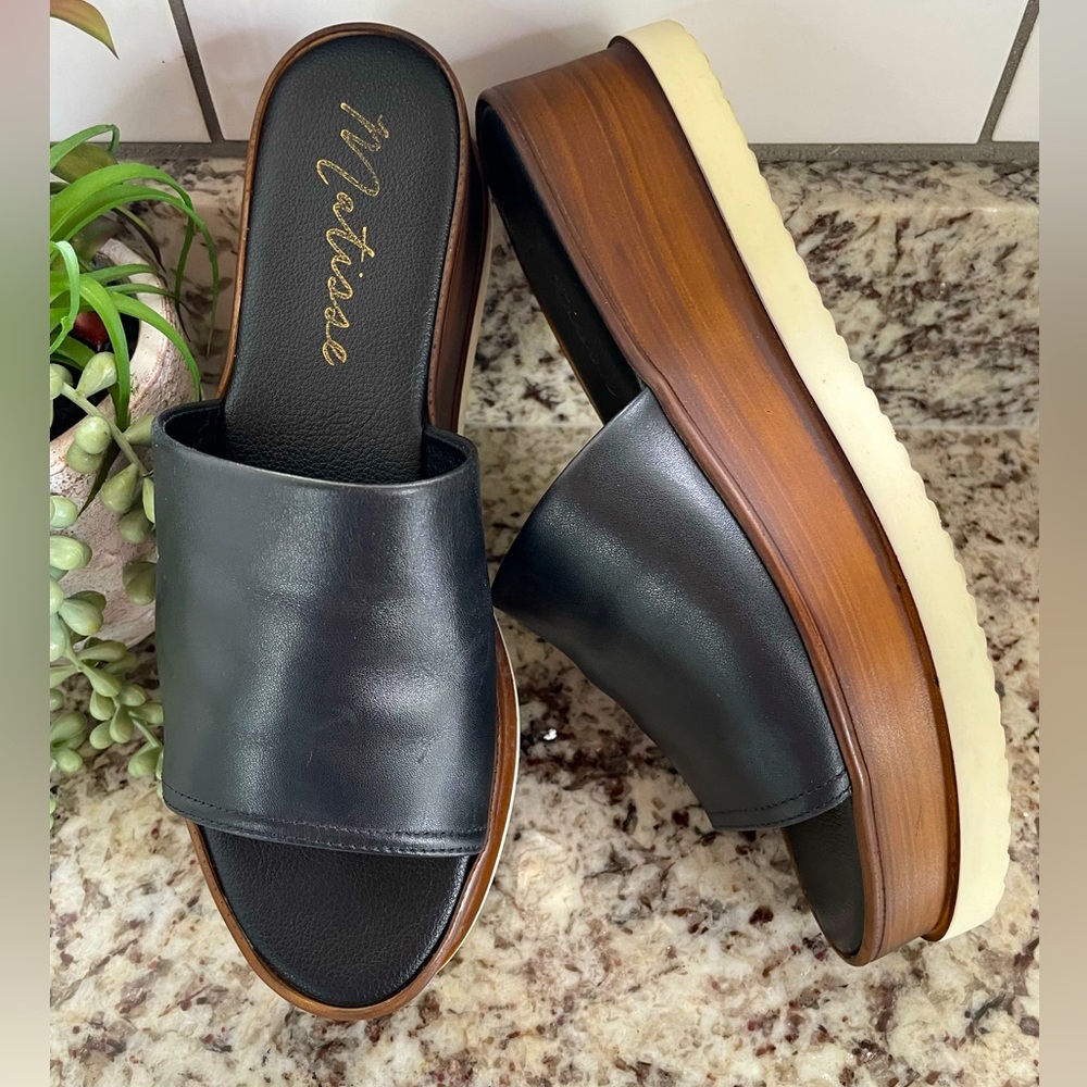 Matisse One Kiss Slides Sandals Black Leather Size 8